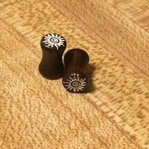 2g plugs and taupers